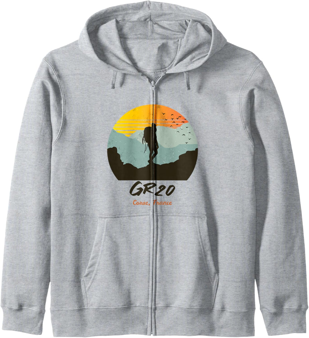GR20 CORSE, FRANKREICH Weibliche Trekker/Wanderin Kapuzenjacke