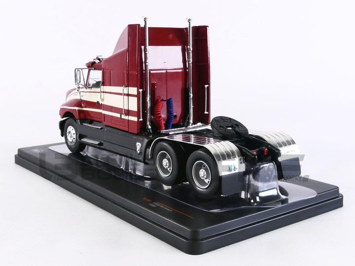 Ixo Ford Aeromax Zugmaschine 1990 dunkelrot beige Modellauto 1:43 Models