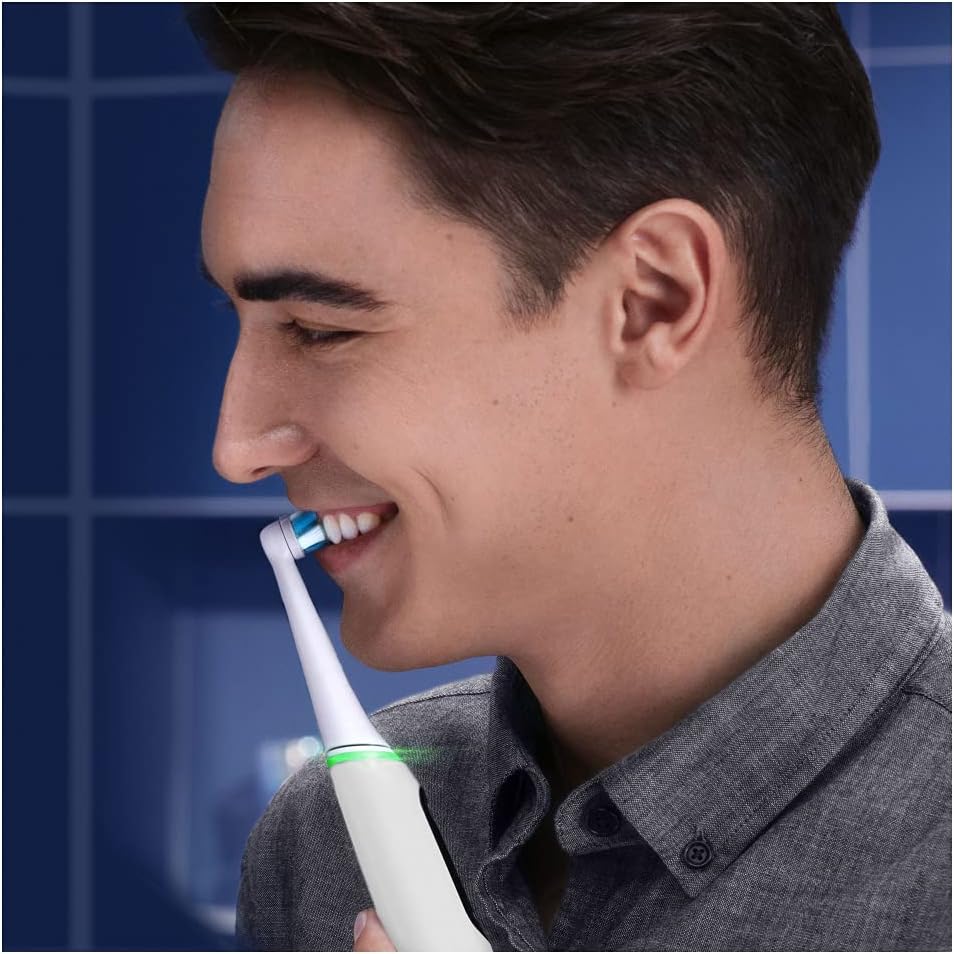 Oral-B iO Series 6 Elektrische Zahnbürste/Electric Toothbrush, 5 Putzmodi für Zahnpflege, Magnet-Tec