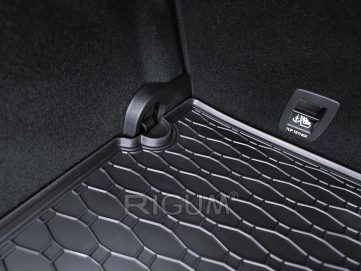 Passgenaue Kofferraumwanne und Gummifussmatten geeignet für Renault Megane Grandtour ab 2016 + Gurts