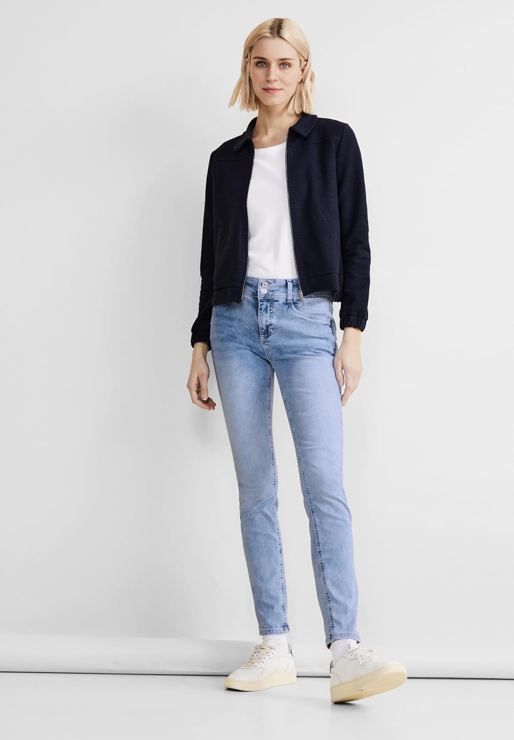 Street One Damen Jeanshose Slim und High Style Denim York 2-knopf 49_59 25W / 32L Heavy Indigo Bleac