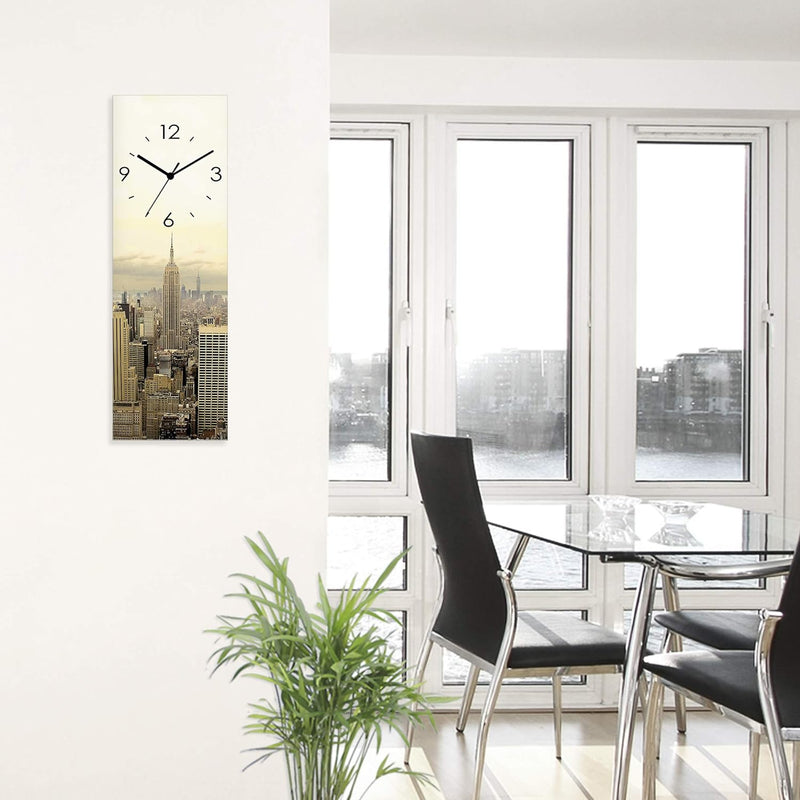 ARTLAND Wanduhr ohne Tickgeräusche Glas Quarzuhr 20x60 cm Rechteckig Lautlos New York Skyline Städte