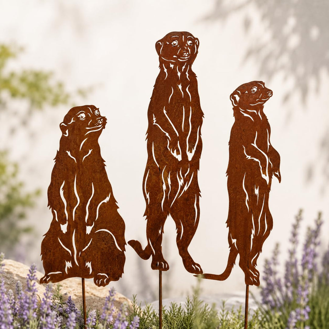 Terma Rostfigur Gartenstecker Set Erdmännchen 40–45 cm – Deko Tierfigur aus Metall mit Spiess – Rost