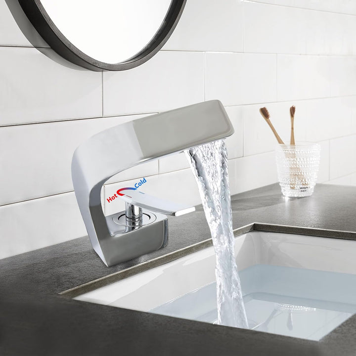 bad wasserfall armatur waschtischarmatur modern Design badezimmerarmatur elegant für Waschtischarmat