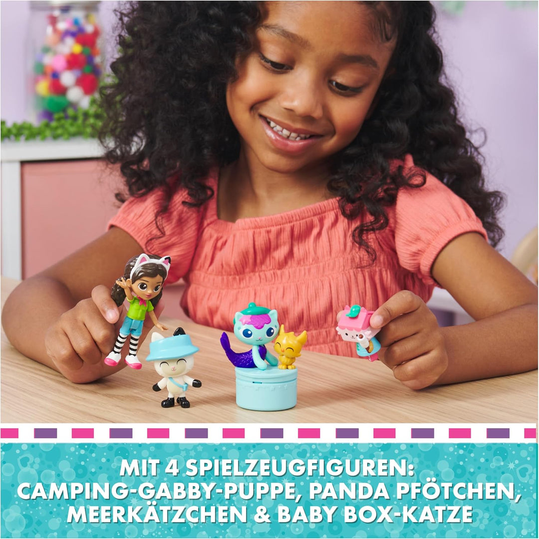 Gabby's Dollhouse, Camping Figuren Set, Gabby mit Panda Pfötchen, Baby Box und Meerkätzchen sowie 1