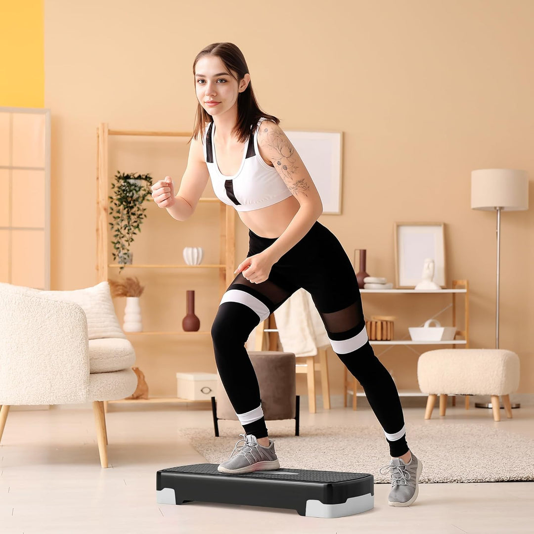 HOMCOM Aerobic Fitness Stepper höhenverstellbar 2 Ebenen rutschfeste Oberfläche PP 68 x 29 x 15 cm,