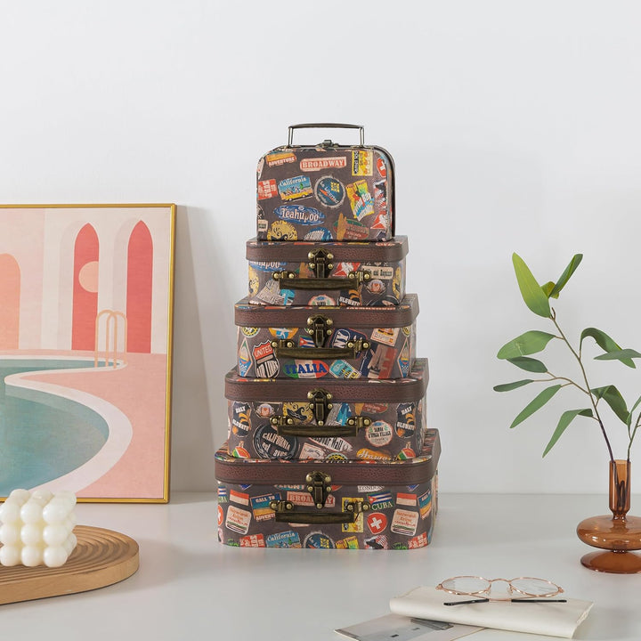 Pappkoffer mit Scharnierdeckeln und Griffen – Set von 5 – dekorative Gepäckbox, Vintage-Foto-Requisi