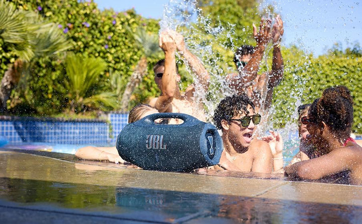 JBL Boombox 4 Tragbarer Bluetooth Lautsprecher, JBL Pro Sound mit AI Sound Boost, IP68 Wasser- und S