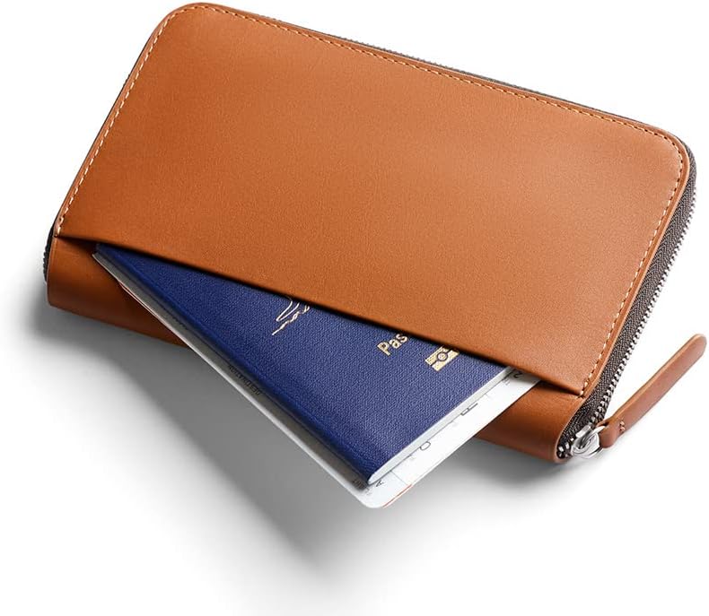 Bellroy Travel Folio – Second Edition - Caramel, Caramel