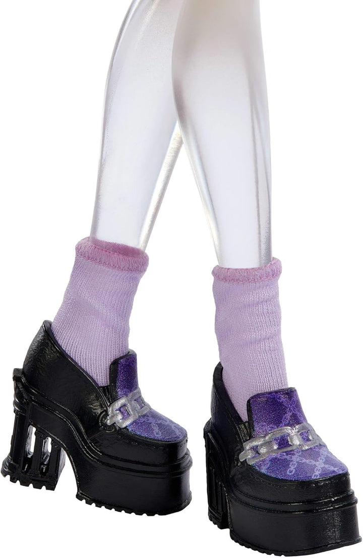 Monster High Self-Scare Secrets Spectra Vondergeist-Puppe und Zubehörset mit 13 realistischen Überra