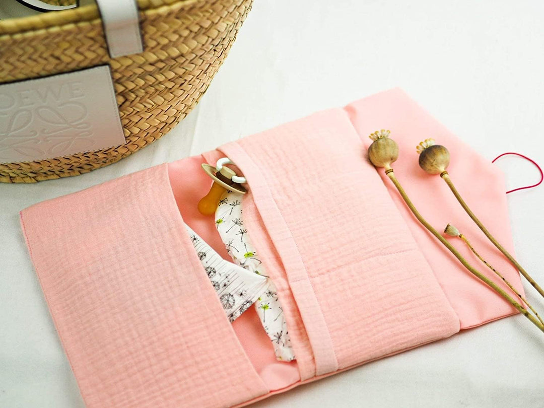 lilibell Daily Daisy - Wickeltasche Wickelclutch Windeltasche für Unterwegs in der eigenen Handtasch