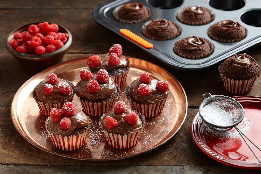 Le Creuset Antihaft Muffinform, Für 12 Stück (Ø 7 cm), Sauerteigbeständig, Aus Karbonstahl gefertigt