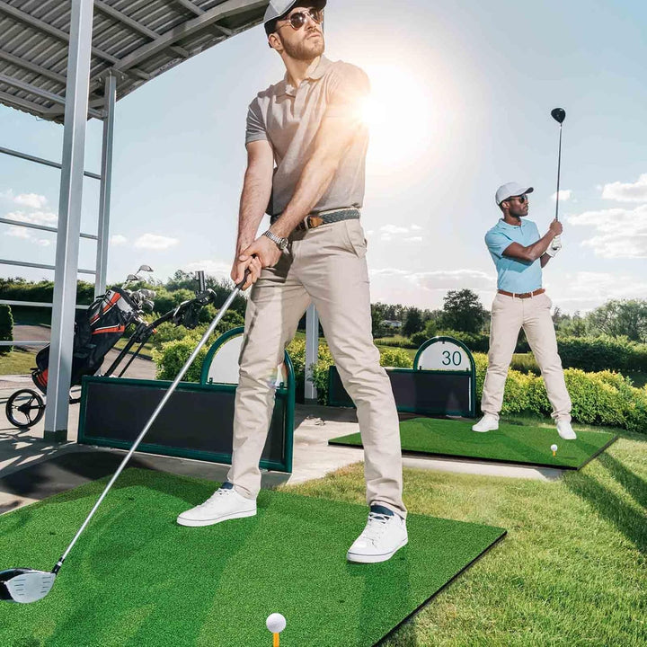 LIFEZEAL Golf Abschlagmatte inklusive Gummi Tee, Golf Matte zusammenrollen, Golf Abschlagmatte mit 6