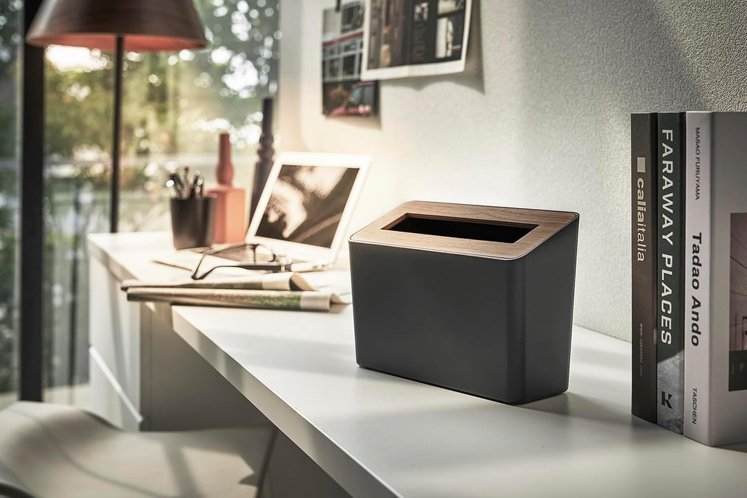 YAMAZAKI 5230 RIN Table Trash Can, black, ABS Resin/Wood, 22 x 9 x 15.5 cm Schwarz, Schwarz