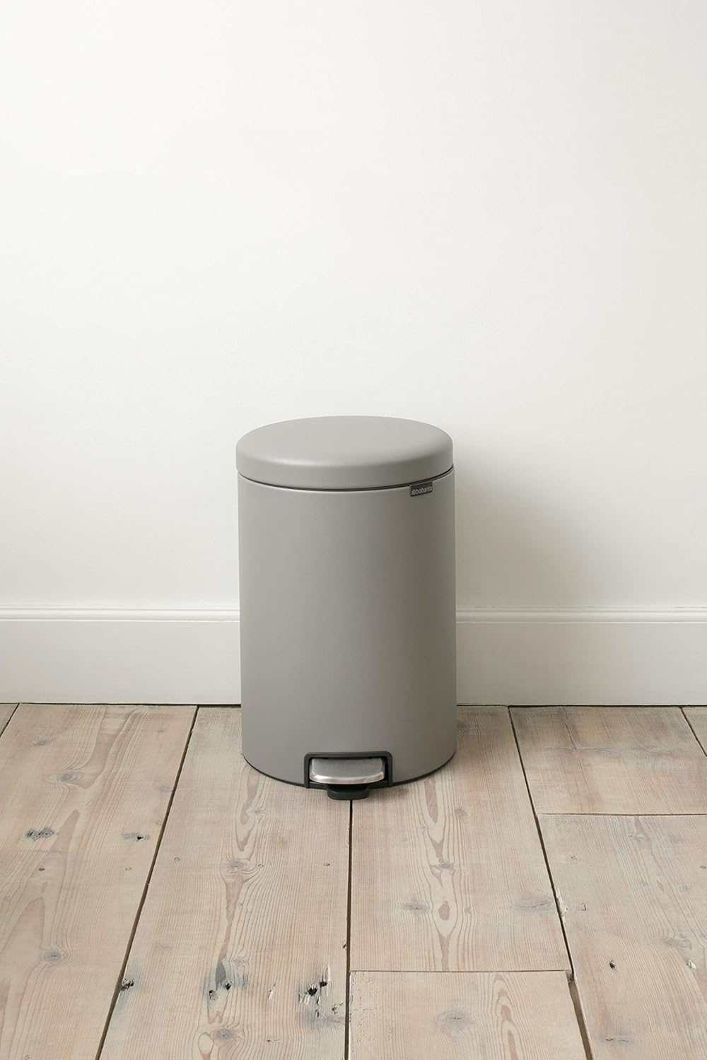 Brabantia Treteimer newIcon, 20 L 20 Liter Mineral Concrete Grey, 20 Liter Mineral Concrete Grey
