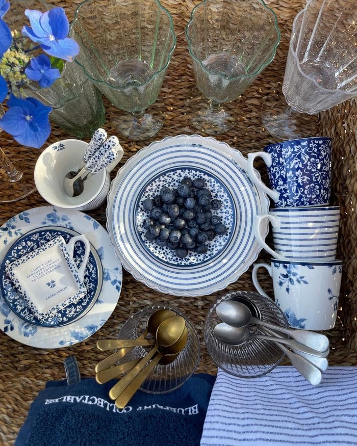 Laura Ashley Blueprint Collectables Milkkan Floris 25 Cl. Porzellan 250 ml, 250 ml