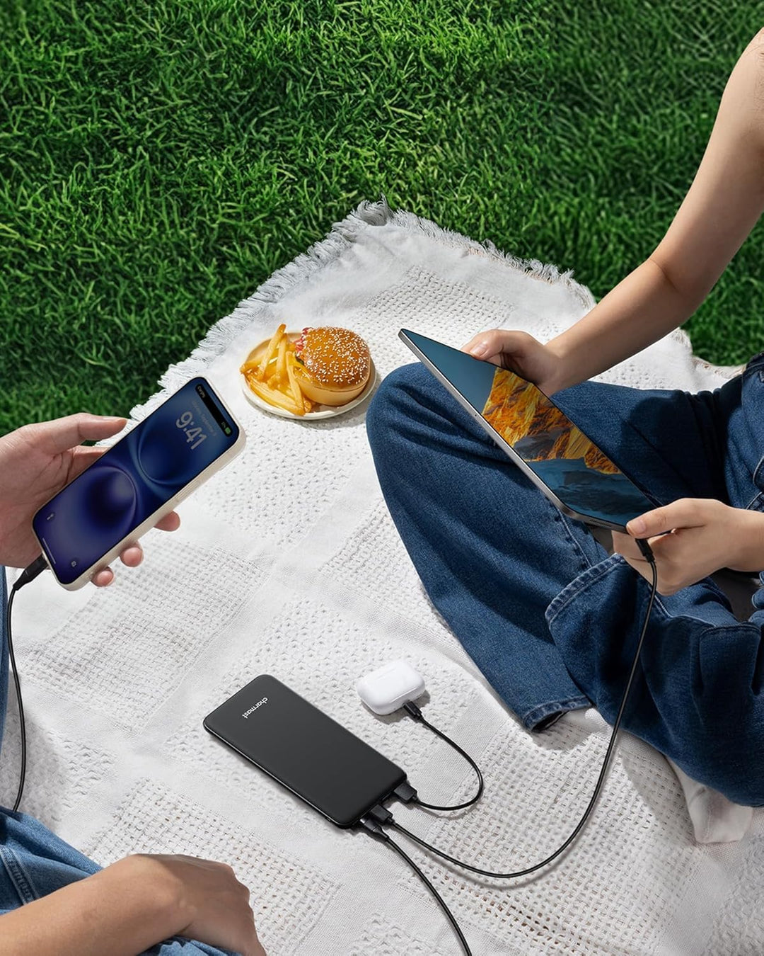 Charmast 26800mAh Powerbank USB C Externer Akku dünne Power Bank Handy Tragbares Ladegerät mit 3 Ein