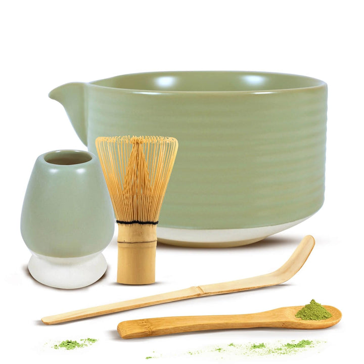 Matcha Tee Set - Keramik Schale Aki Pastellgrün 500ml - Traditionelles Bambus Zubehör Chasen Besen u