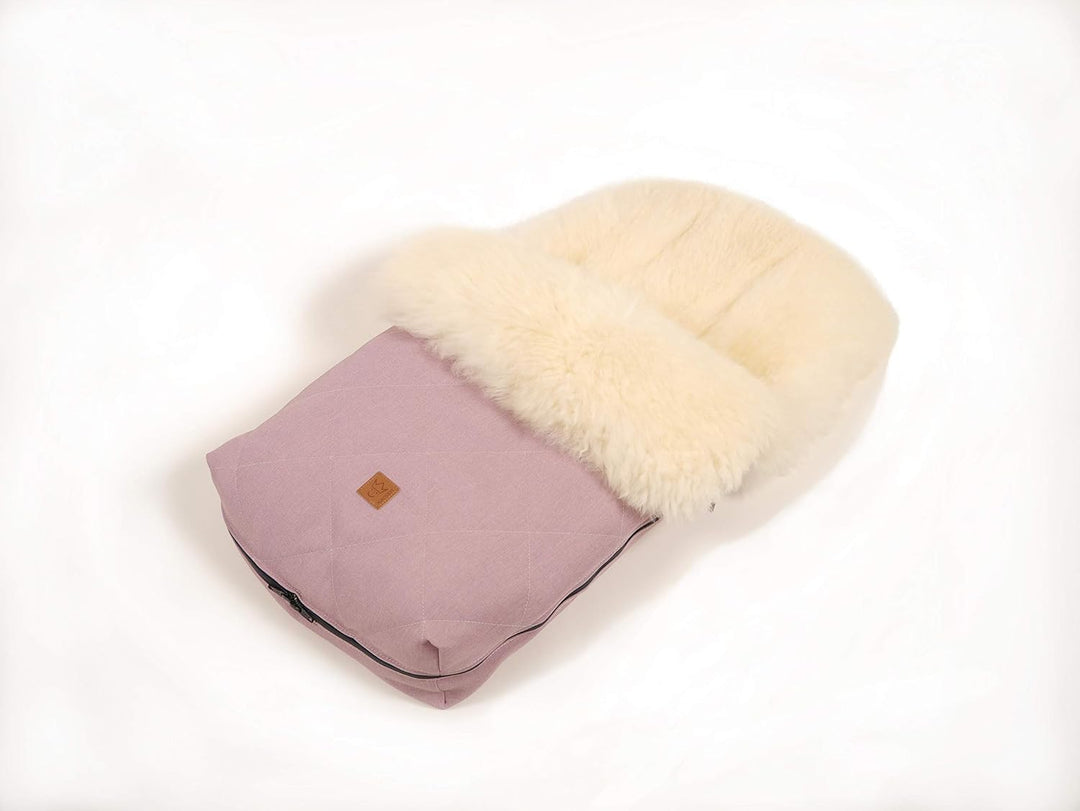 Lammfell Fusssack Nelly Limited Edition, Lammfell milky sand, orchid pink