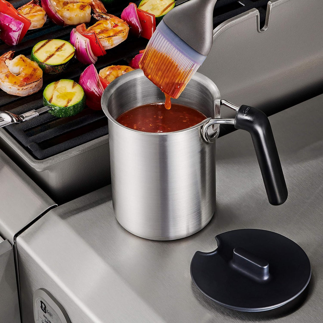 OXO Good Grips Grillwerkzeuge, Backtopf und Pinsel, Schwarz Brattopf und Pinsel, Brattopf und Pinsel