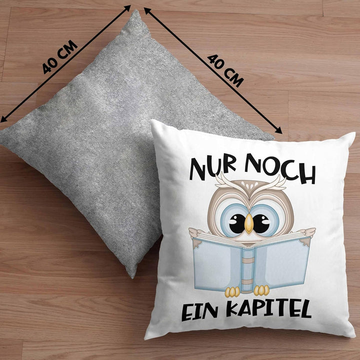 Trendation Leseratte Geschenk Kissen mit Füllung 40x40 Nur Noch EIN Kapitel Bücher Lesen Bücherwurm