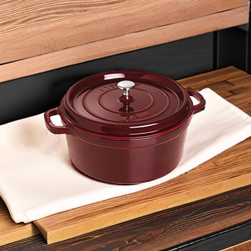 STAUB Cocotte, Gusseisen Bräter mit Deckel, 28 cm, 6,7 L, Rund, Alle Herdarten inkl Induktion, Made