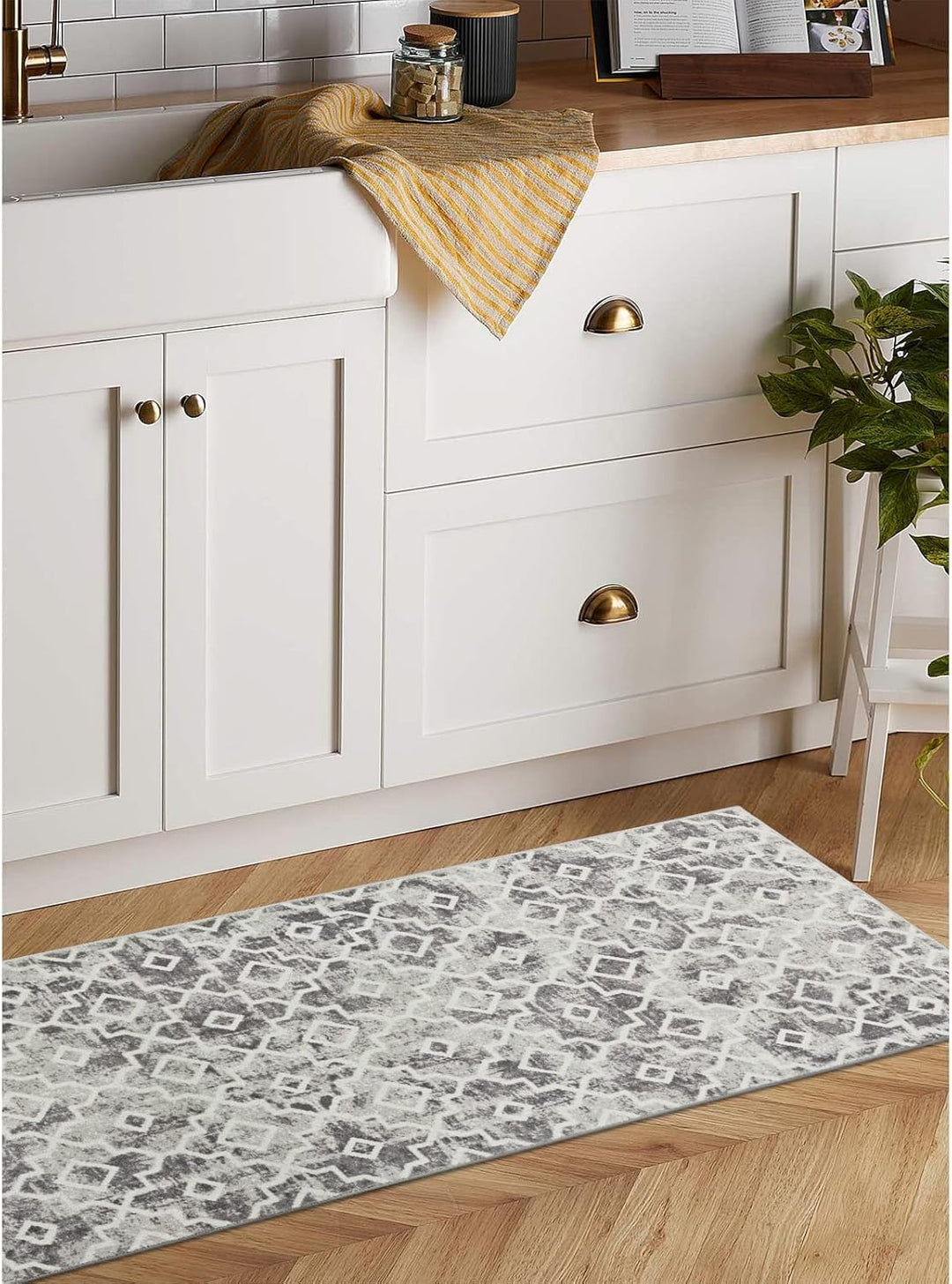 KIMODE Marokkanisch Geometrisch Teppich Läufer 60x130cm, Weich rutschfest Waschbarer Kunstwolle Mode