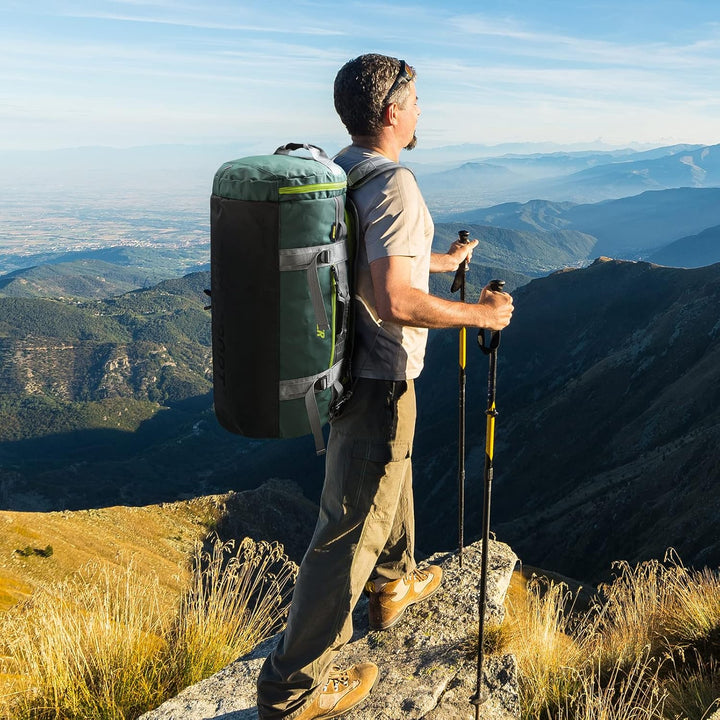 MIER Grosse Sporttasche wasserdicht Sportrucksack mit Schuhfach umwandelbar in Rucksack, 45L/60L/90L