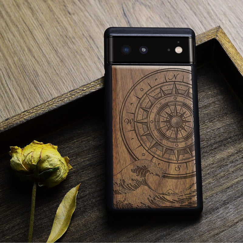 Carveit Holz Handyhülle für Google Pixel 6 Cover [Einzigartiges Design Case] Stossstange hülle Kompa