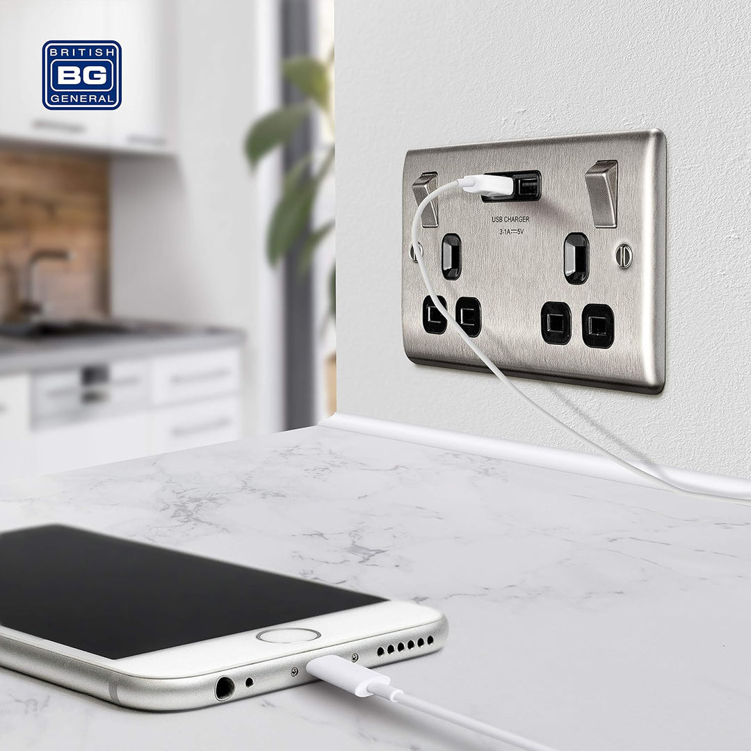 BG Electrical NBS22U3B Nexus Metall, gebürsteter Stahl, doppelt geschaltete 13A-Steckdose mit USB-Au