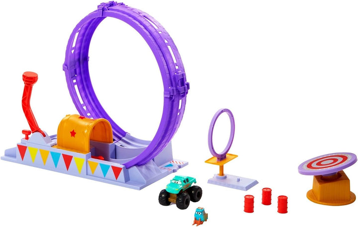 Disney Pixar Cars HGV73 - On The Road Showtime Looping Spielzeugset mit Ivy Monster Truck, Raketenwe