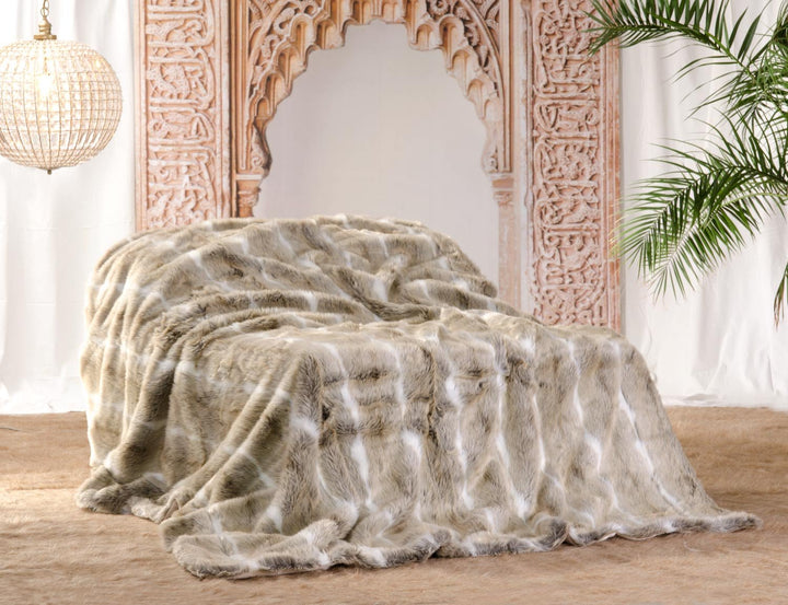 Wohnen & Accessoires Felldecke, Webpelzdecke Gazelle 150x200 Kuscheldecke 150x200cm, Kuscheldecke 15