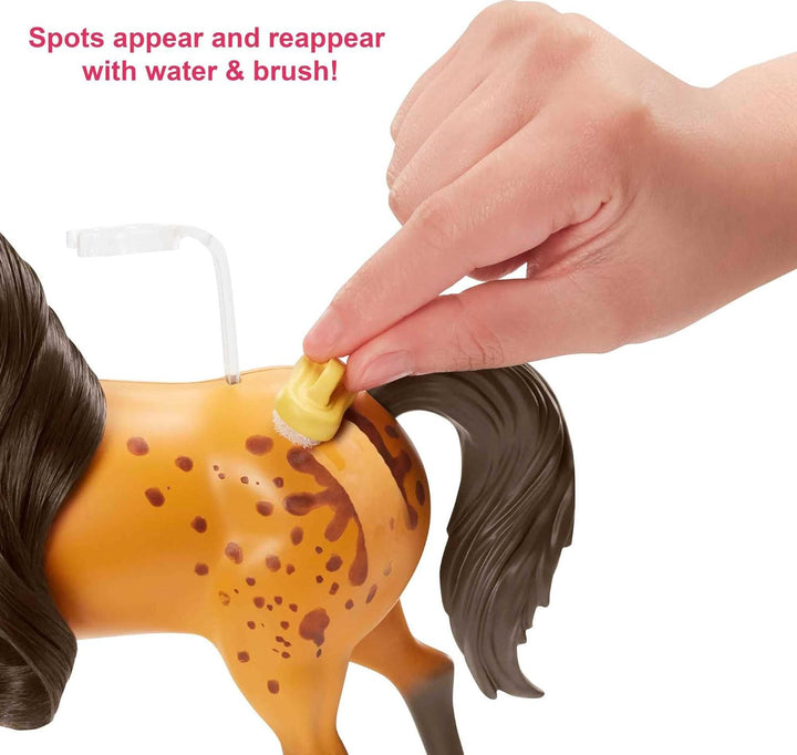 Dreamworks Spirit HDK57 - Deluxe Reiterhof Spielset, Puppe Lucky, Pferd Sprit, Pferdefigur, Stall, A