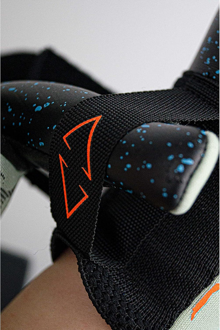 Reusch Unisex – Erwachsene Torwarthandschuhe Pure Contact Fusion mit Hervorragendem Grip und Innenna