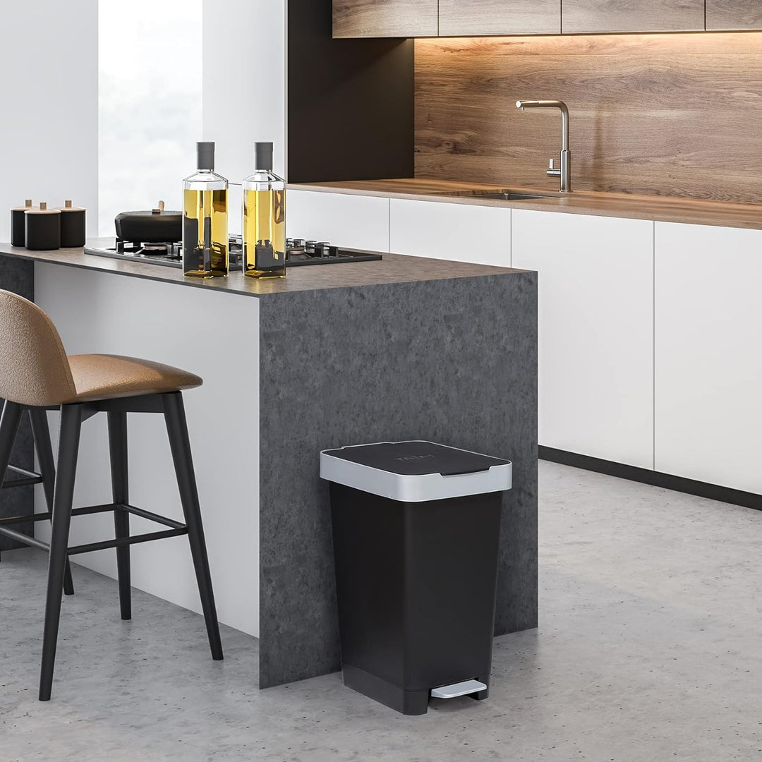 TATAY Mülleimer Küche Smart, 25L Fassungsvermögen, Einziehbares Pedal, Polypropylen, BPA-frei, 30L M