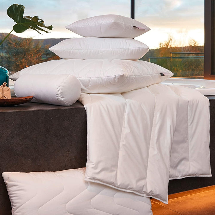 Centa-Star extra 2391.00 Aqua Aktiv Kissen mit gesteppter H?lle 80 x 80 cm 1 Stück (1er Pack) Weiss,