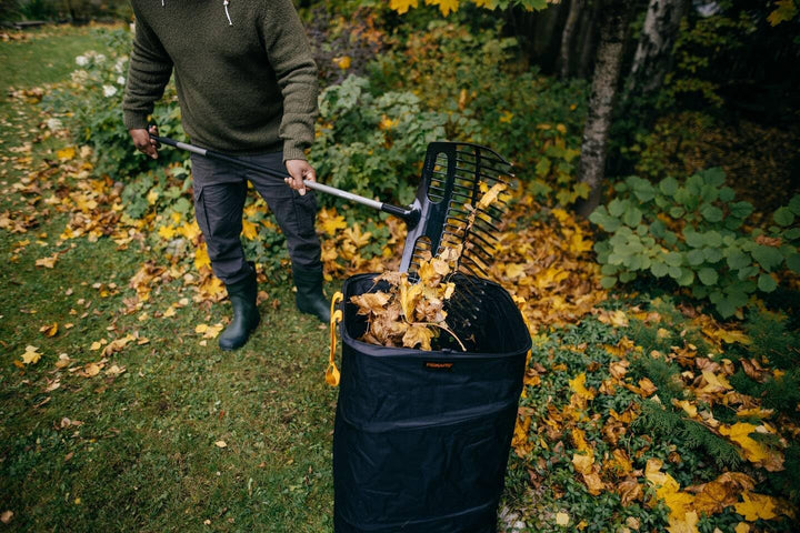 Fiskars Schaufelrechen, Ergonomic, Kombination aus Schaufel und Rechen, Länge: 150 cm, Breite: 48 cm