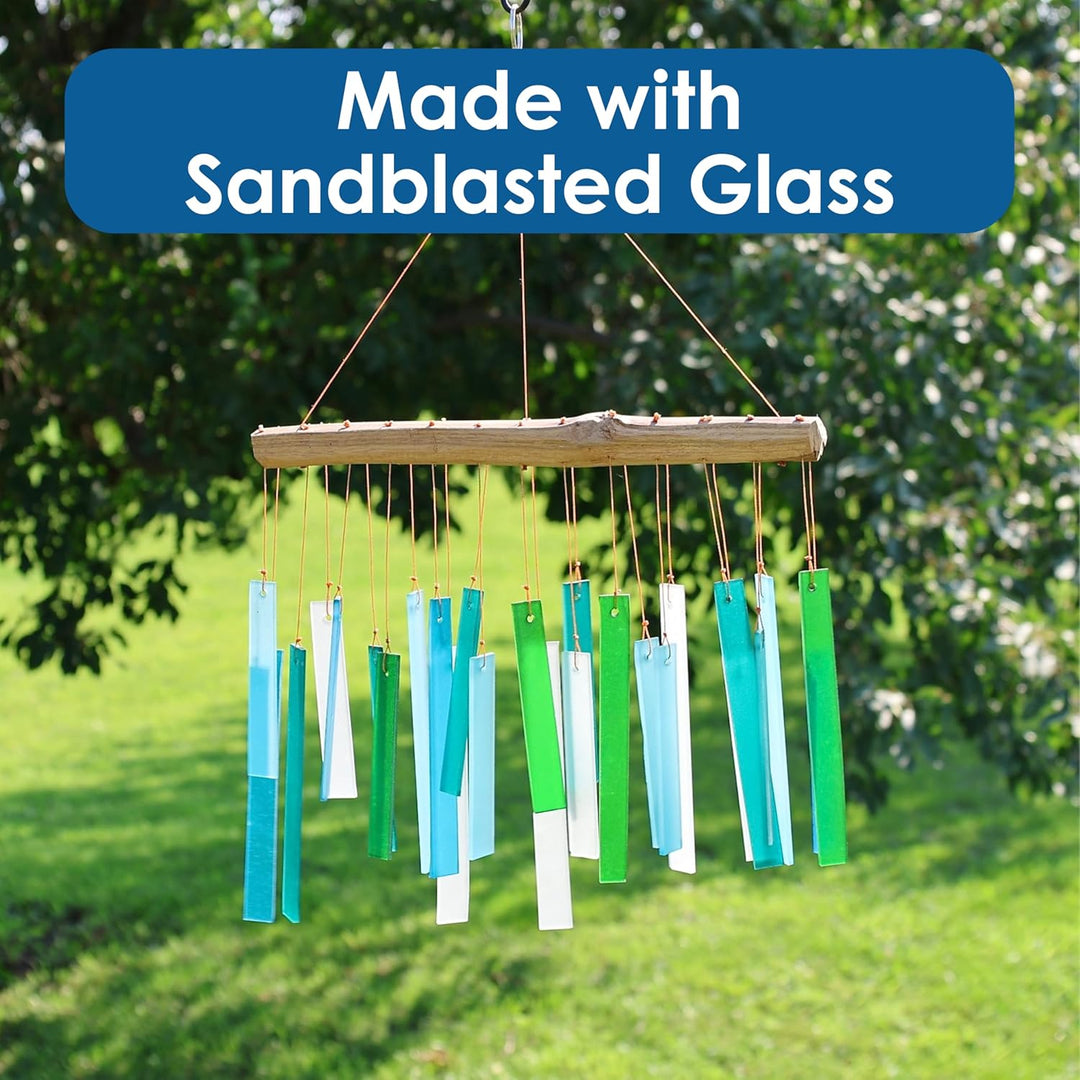 Blue Handworks Windspiel aus Seeglas und Treibholz, handgestrahltes Glas und Fundholz, handgefertigt
