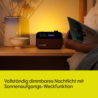 Pure Moment Charge – Radiowecker mit Wireless-Ladepad, DAB+/FM, Bluetooth, natürlichen Klängen, Whit