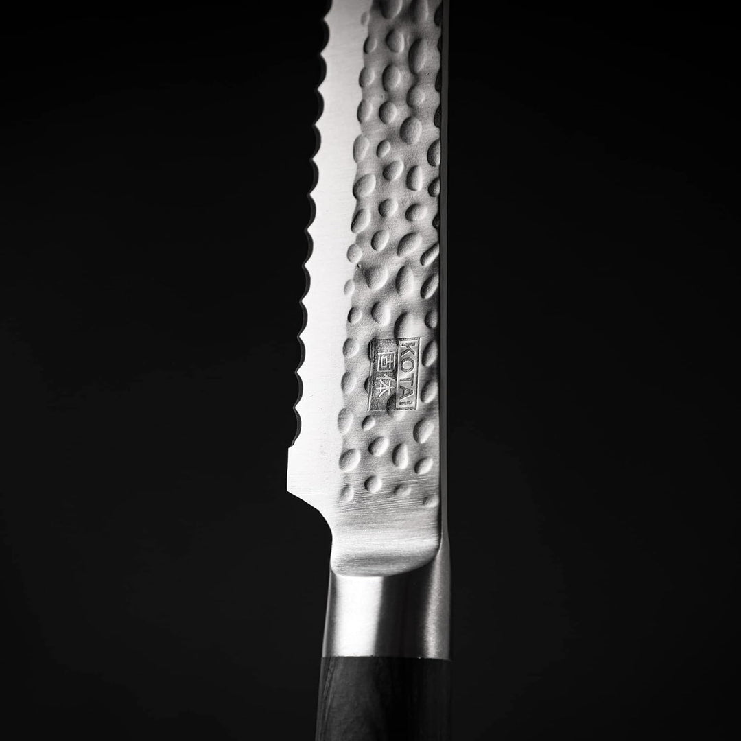 KOTAI Brotmesser| Messer mit Wellenschliff | 20-cm-Klinge | Von Hand gehämmert und geschärft | Ultra