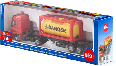 siku 3922, Mercedes-Benz LKW mit gerahmten Tankcontainer, 1:50, Metall/Kunststoff, Rot, Inkl. 1 Cont