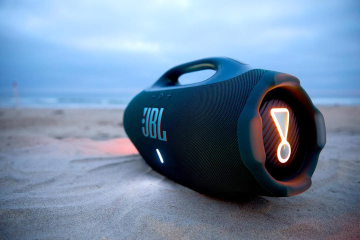JBL Boombox 4 Tragbarer Bluetooth Lautsprecher, JBL Pro Sound mit AI Sound Boost, IP68 Wasser- und S