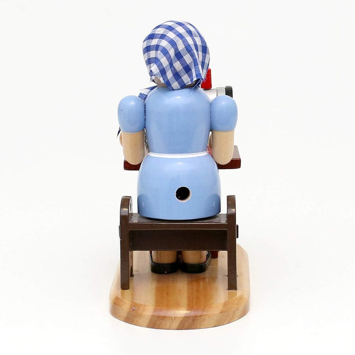 Wichtelstube-Kollektion Holz Räuchermännchen Schneiderin