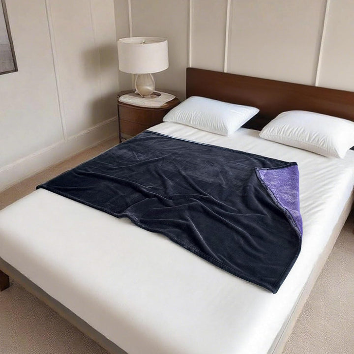 YISURE wasserdichte Decke Liebesdecke 153x102cm für Paare, Graue und lila waschbar Decke für Hunde K