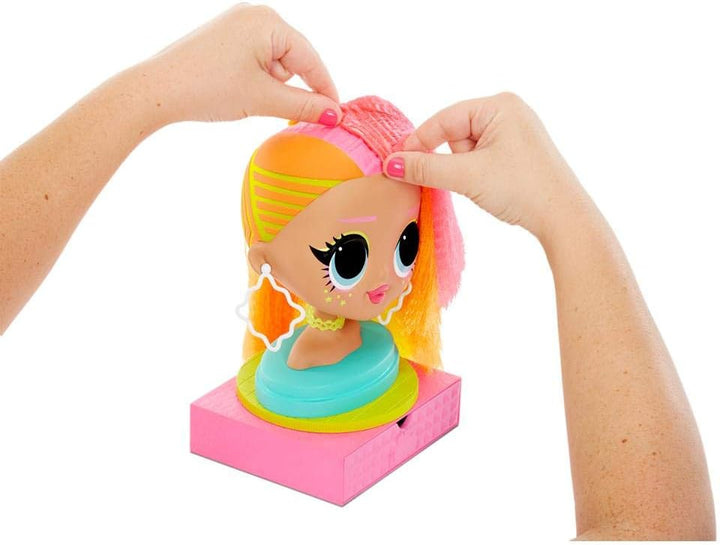 LOL Surprise OMG Stylingkopf mit Aufsteckhaar für endlose Frisuren - 30 Überraschungen & Accessoires