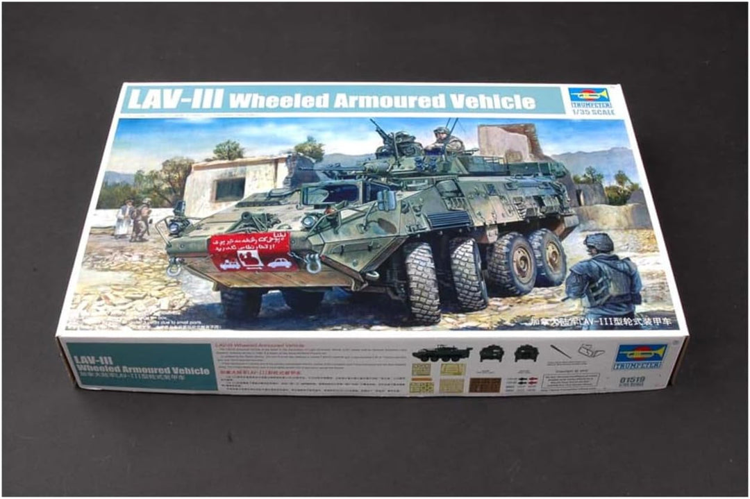 Trumpeter 01519 Modellbausatz LAV-III 8x8 wheeled armoured vehicle, Mittel