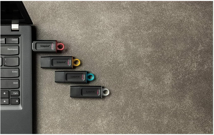 Kingston DataTraveler Exodia DTX/128GB USB-Stick 3.2 Gen 1 - mit Schutzkappe und Schlüsselring in me