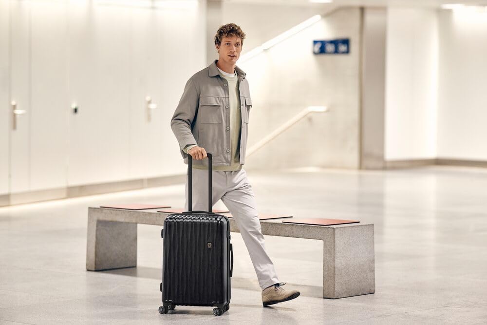 WENGER Energie M Hartschalenkoffer mit 4 Rollen, Trolley, M, 65 (75) l, Sicherheitsschloss, Damen He
