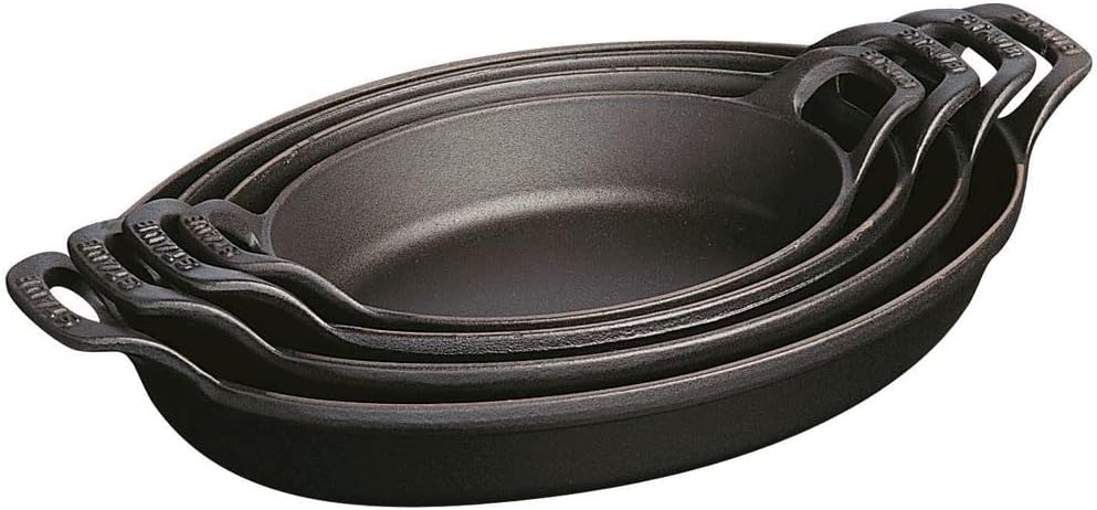 Staub 1303323 stapelbare Auflaufform, oval 32 cm, 2,2 L mit mattschwarzer Emaillierung im Inneren de