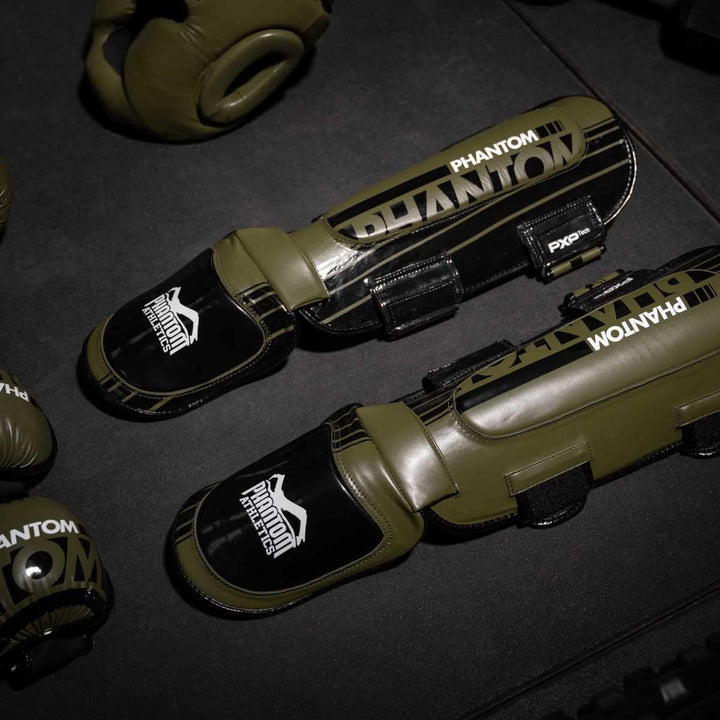 Phantom Schienbeinschoner mit Spannschutz, Kampfsport, MMA, Kickboxen, Muay Thai APEX Hybrid - Army
